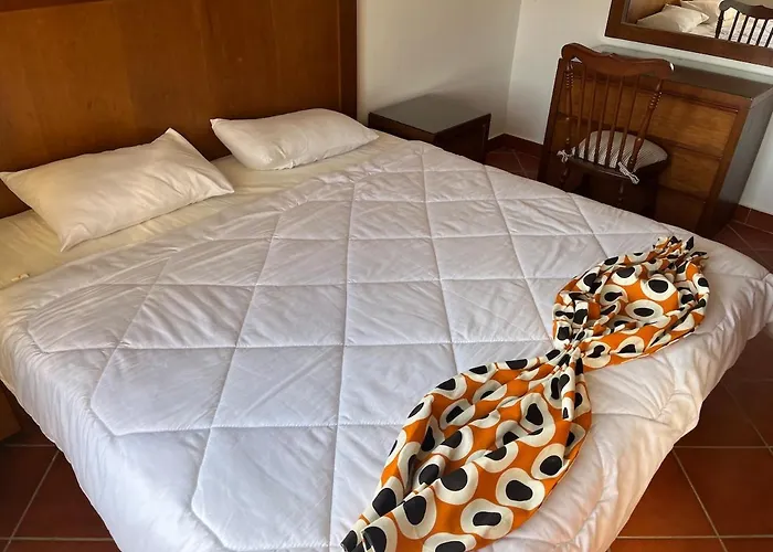 Apartment Luxury 5br With Sea View & Garden In Einbay
