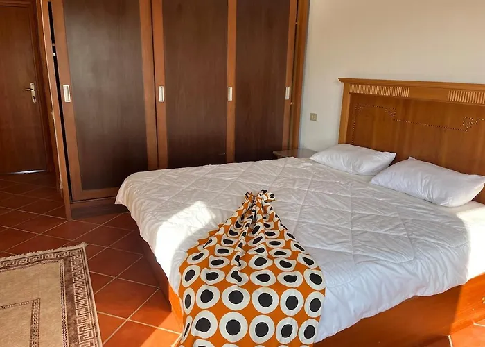 Apartment Luxury 5br With Sea View & Garden In Einbay Ain Sukhna